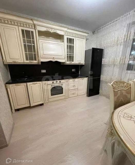 Продаётся 2-комнатная квартира, 63 м²