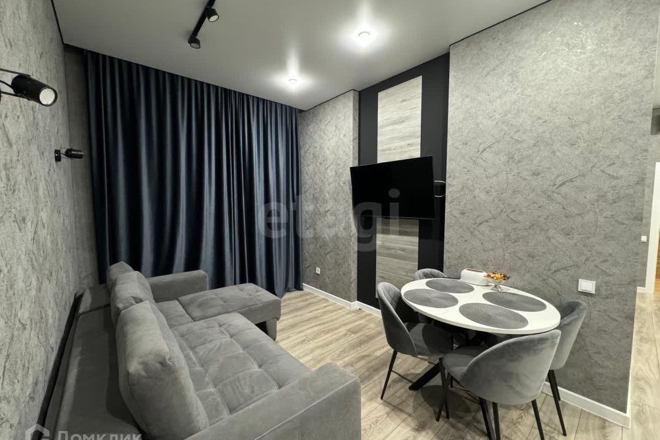 Продаётся 2-комнатная квартира, 60.2 м²