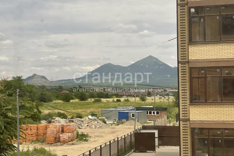Продаётся 2-комнатная квартира, 61.7 м²