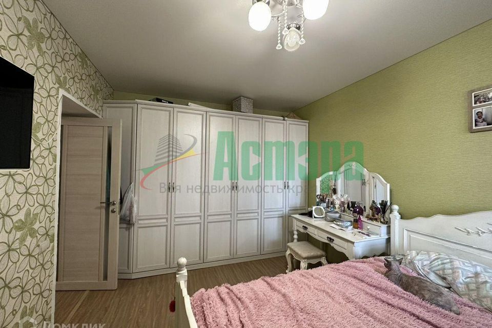 Продаётся 2-комнатная квартира, 65 м²