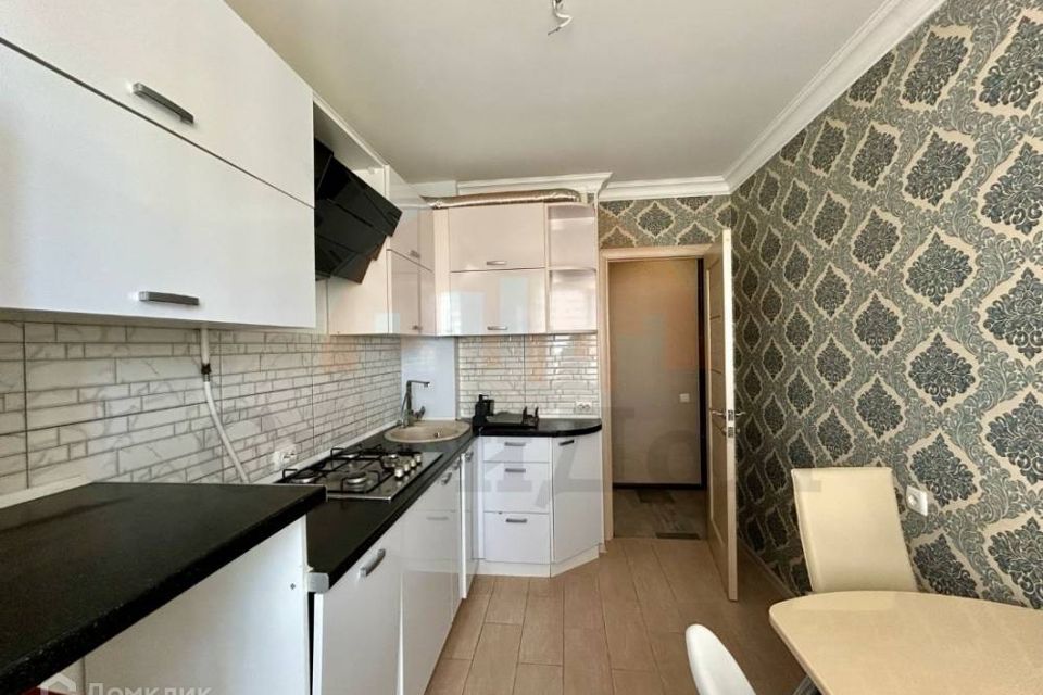 Продаётся 3-комнатная квартира, 65.6 м²