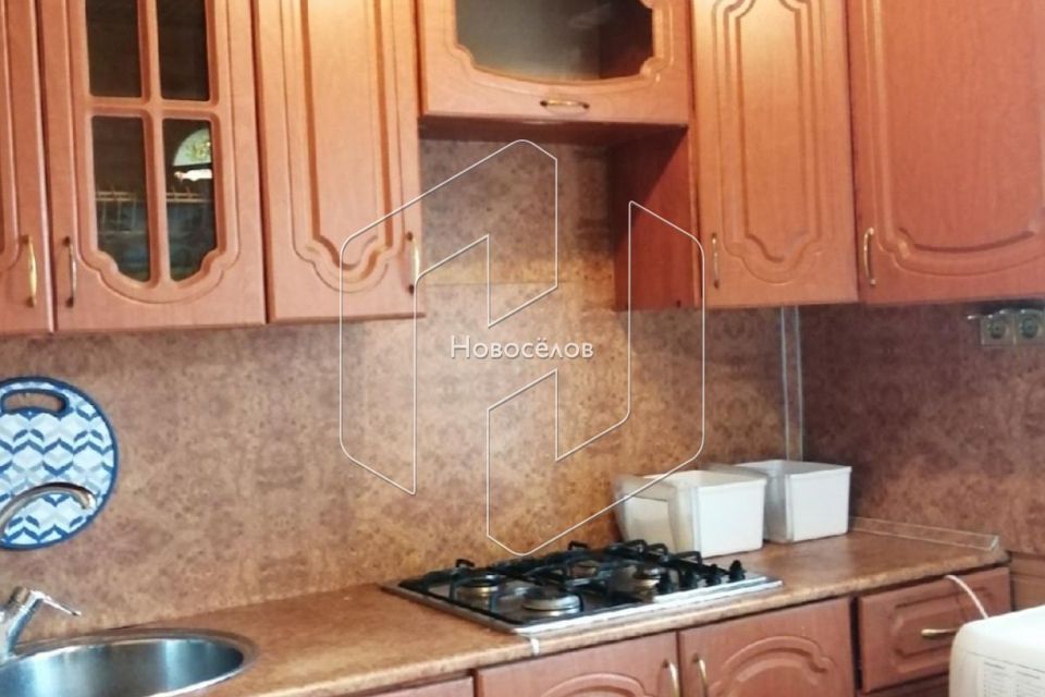 Сдаётся 1-комнатная квартира, 37 м²