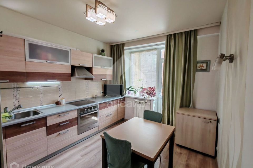 Продаётся 1-комнатная квартира, 42.5 м²