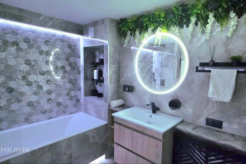Продаётся 2-этажный дом, 140 м²