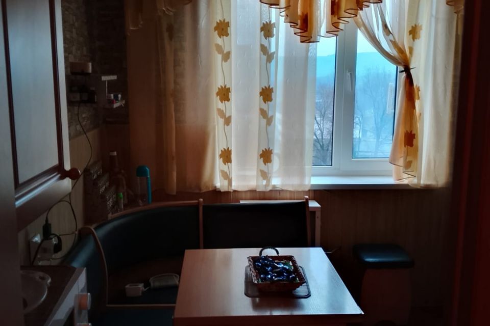 Продаётся 3-комнатная квартира, 63 м²
