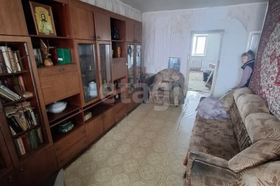 Продаётся комната в 3-комн. квартире, 57.2 м²