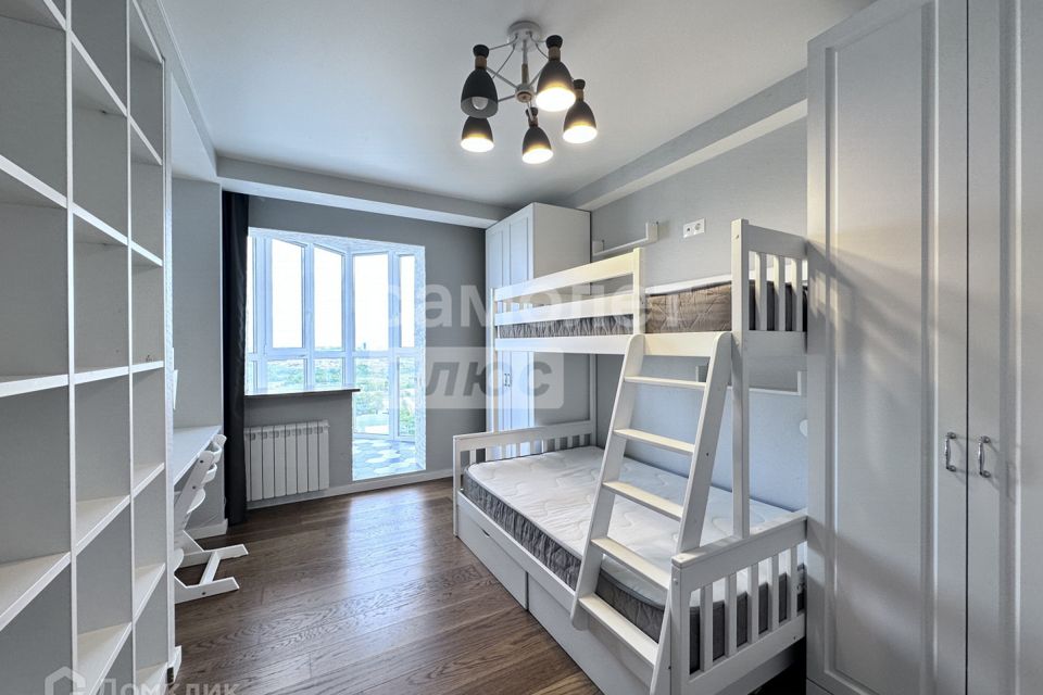 Продаётся 2-комнатная квартира, 92 м²