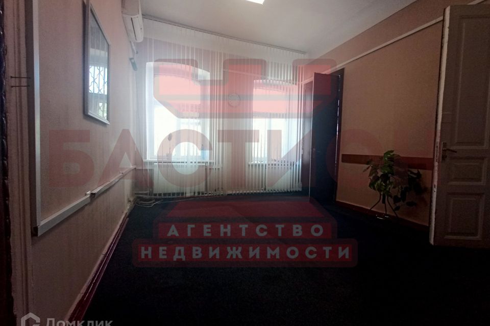 Продаётся офис, 331.8 м²