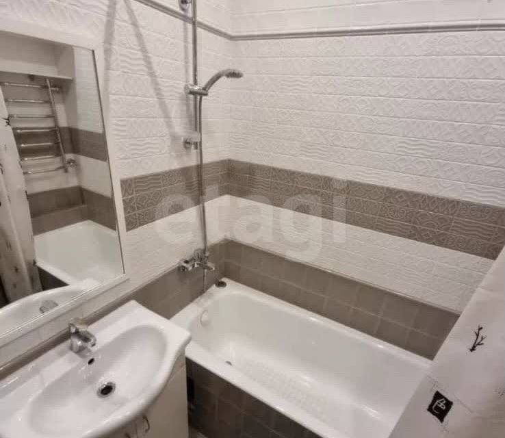 Сдаётся 3-комнатная квартира, 80 м²