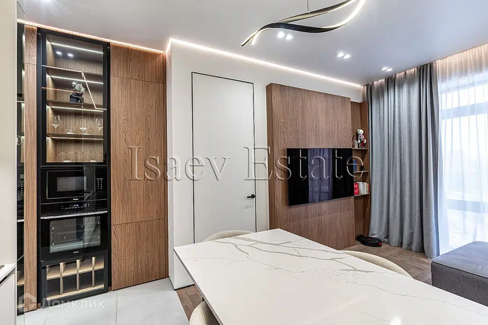 Продаётся 1-комнатная квартира, 47 м²