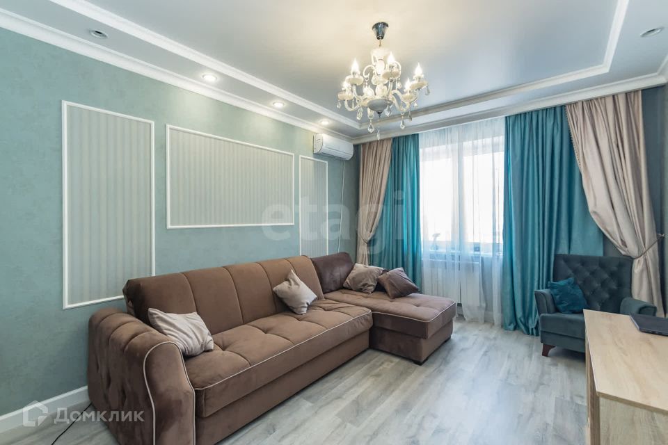 Продаётся 2-комнатная квартира, 65.5 м²
