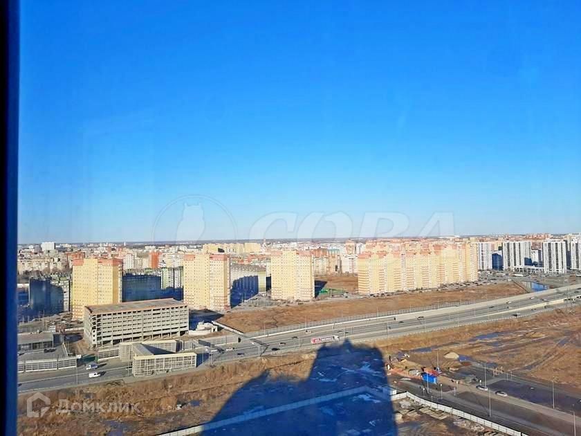 Продаётся 3-комнатная квартира, 105 м²