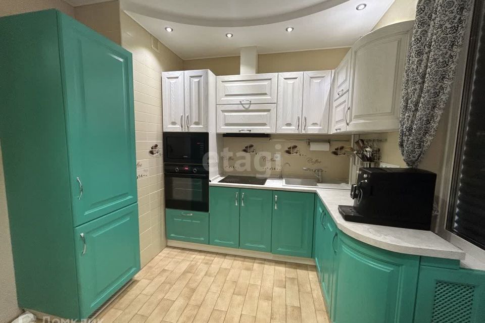 Продаётся 2-комнатная квартира, 56 м²