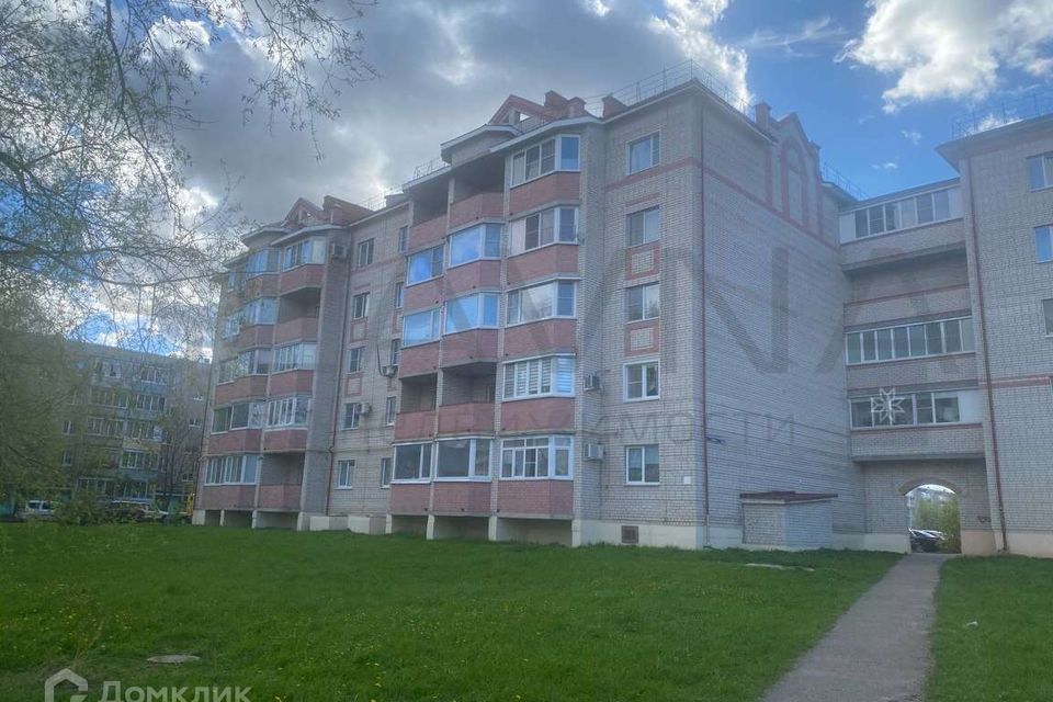 Продаётся 2-комнатная квартира, 90 м²