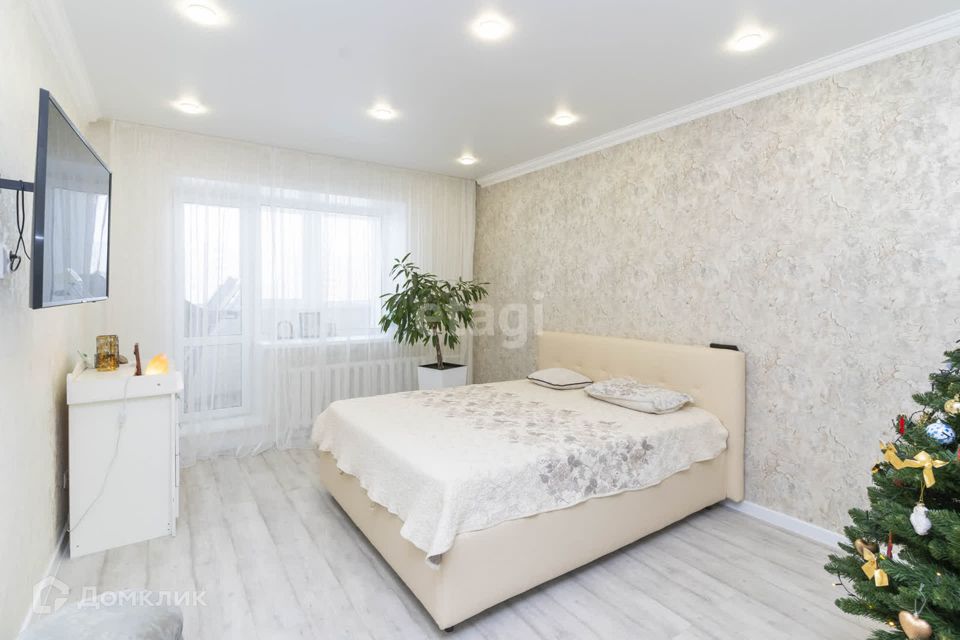 Продаётся 3-комнатная квартира, 92 м²