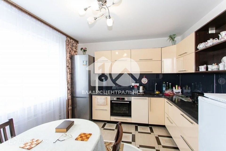 Продаётся 2-комнатная квартира, 75.1 м²