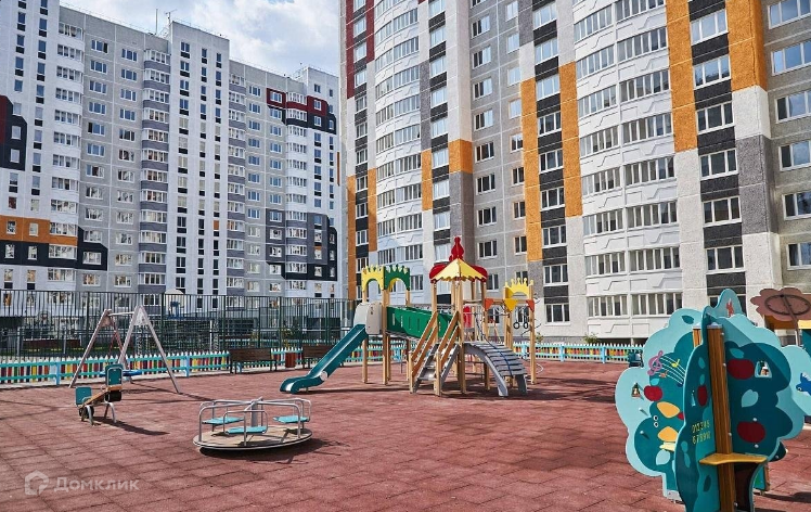 Продаётся 3-комнатная квартира, 57.1 м²
