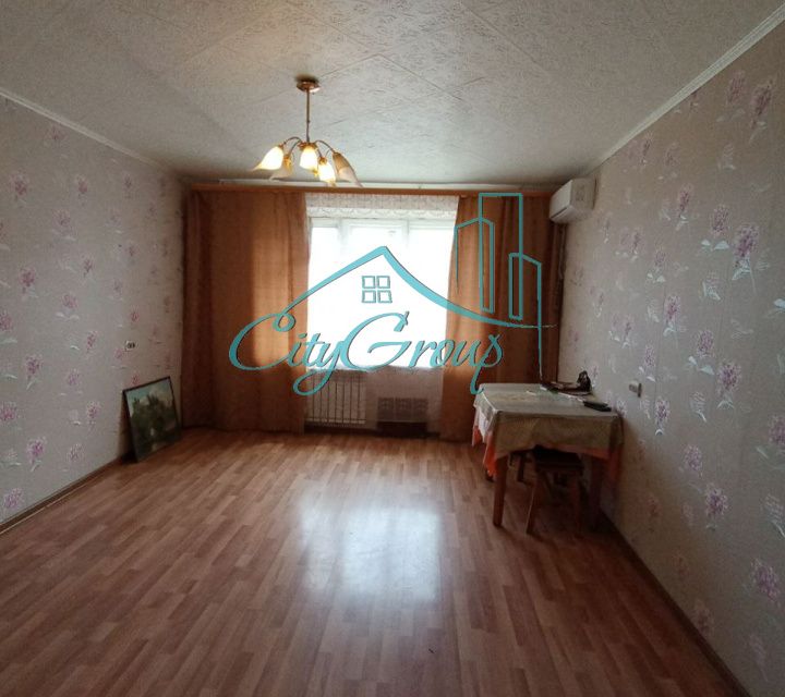 Продаётся 1-комнатная квартира, 35.8 м²