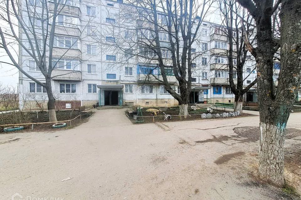 Продаётся 3-комнатная квартира, 61.5 м²