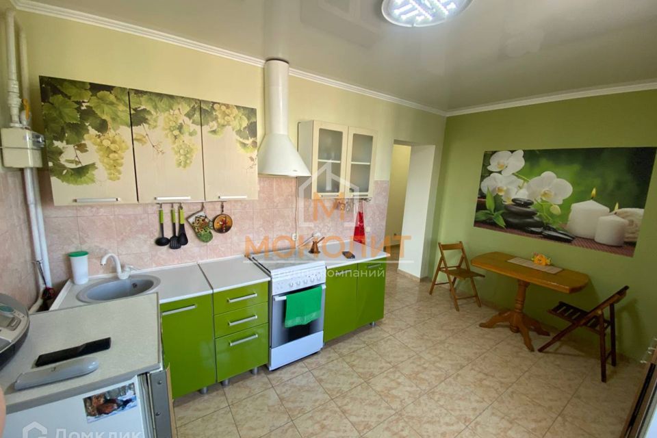 Продаётся 1-комнатная квартира, 48.4 м²