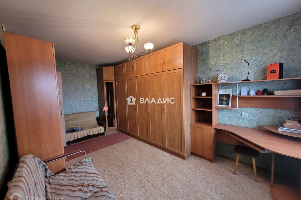 Продаётся 1-комнатная квартира, 32 м²