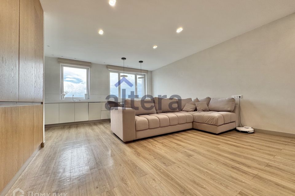 Сдаётся 2-комнатная квартира, 58 м²