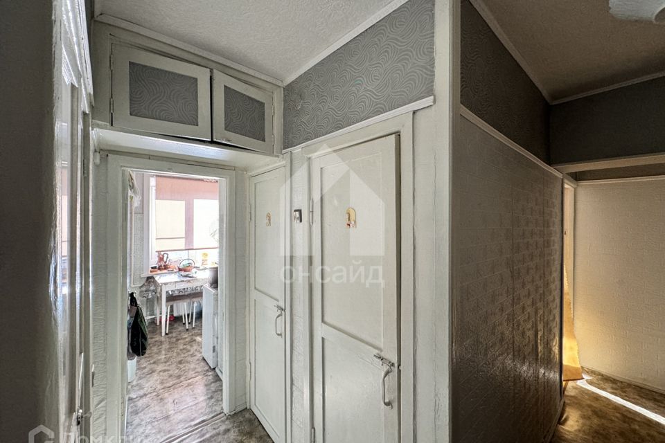 Продаётся 3-комнатная квартира, 69.7 м²
