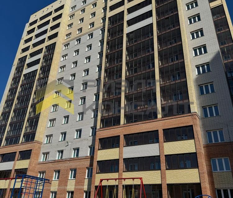Продаётся 1-комнатная квартира, 42 м²