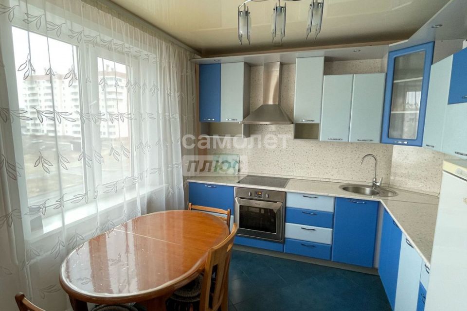 Продаётся 3-комнатная квартира, 71.8 м²