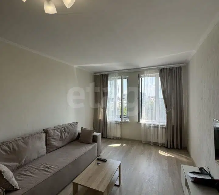 Продаётся 1-комнатная квартира, 39.5 м²