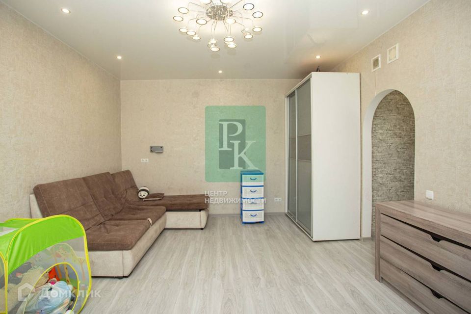 Продаётся 1-комнатная квартира, 32.4 м²