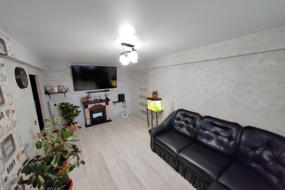 Продаётся 3-комнатная квартира, 61.9 м²