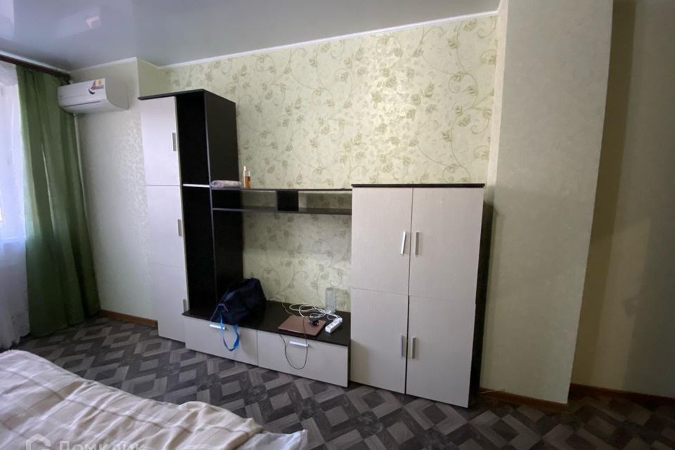 Продаётся 1-комнатная квартира, 37.8 м²