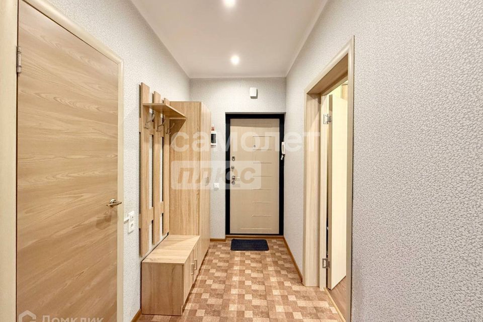 Продаётся 1-комнатная квартира, 43.7 м²
