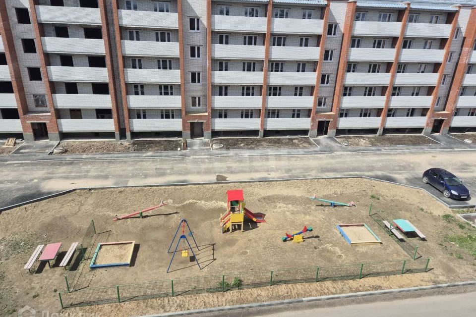 Продаётся 3-комнатная квартира, 72.4 м²