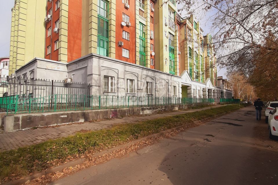 Продаётся 3-комнатная квартира, 93.9 м²