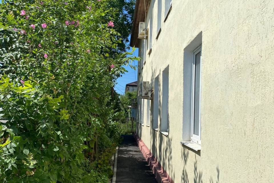 Продаётся 3-комнатная квартира, 60.8 м²