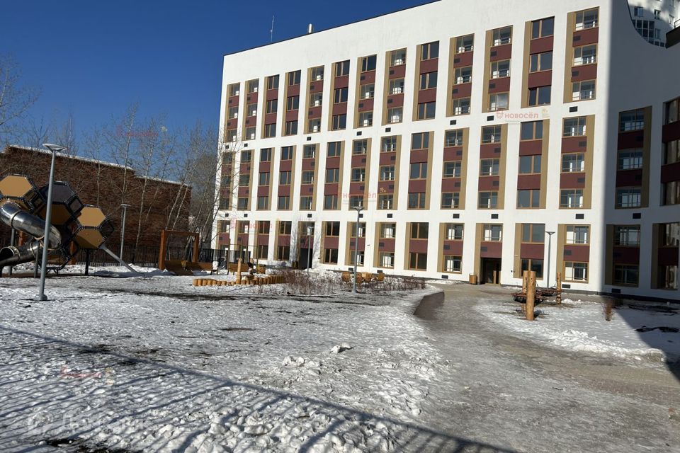 Продаётся 2-комнатная квартира, 57 м²