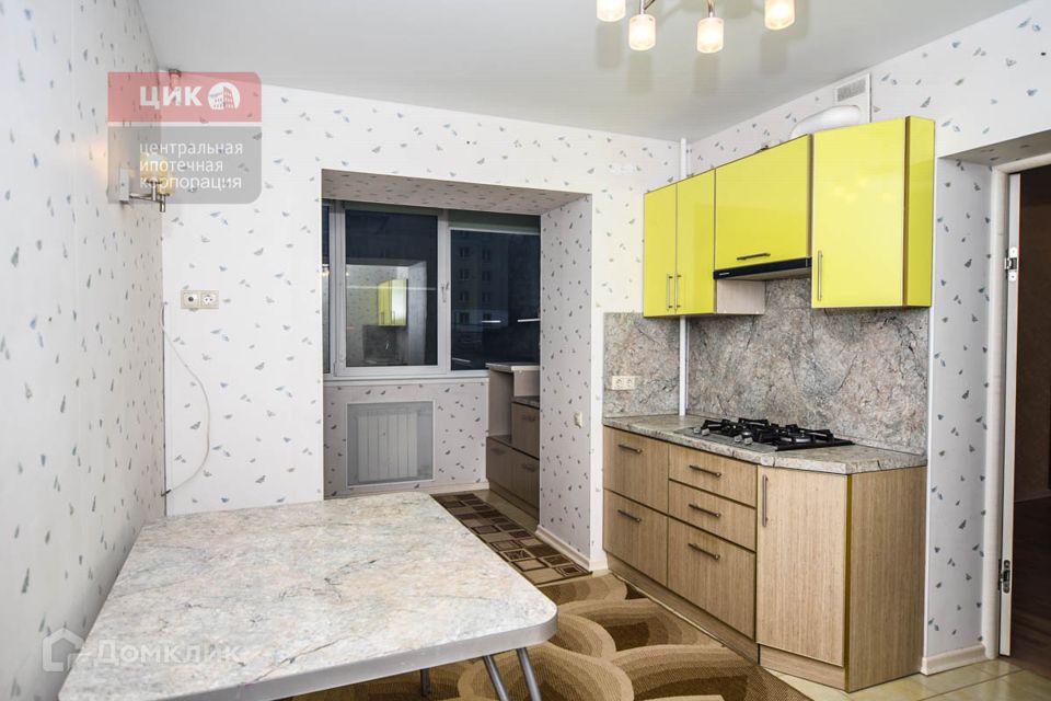 Продаётся 2-комнатная квартира, 61.5 м²