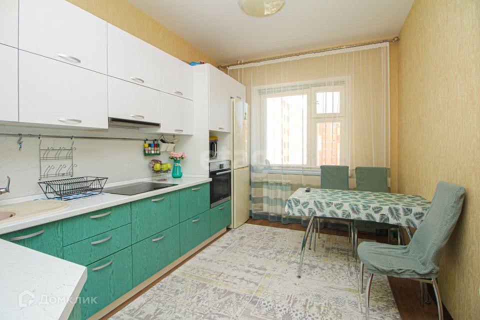 Продаётся 3-комнатная квартира, 71.3 м²
