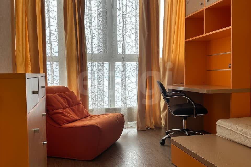 Продаётся 3-комнатная квартира, 58 м²
