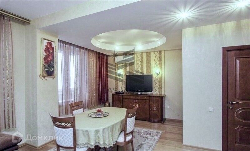 Сдаётся 3-комнатная квартира, 120 м²