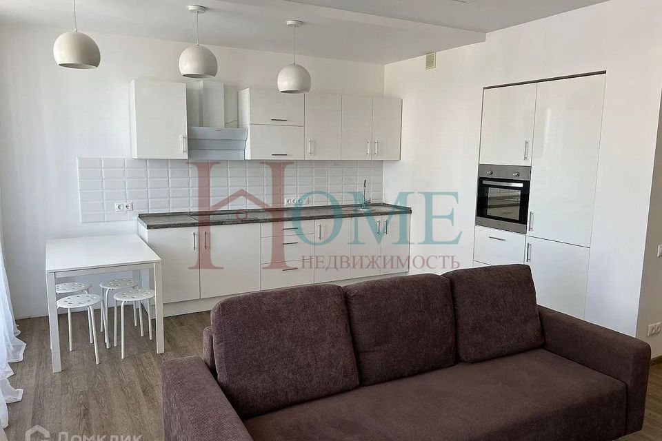 Сдаётся 1-комнатная квартира, 43 м²
