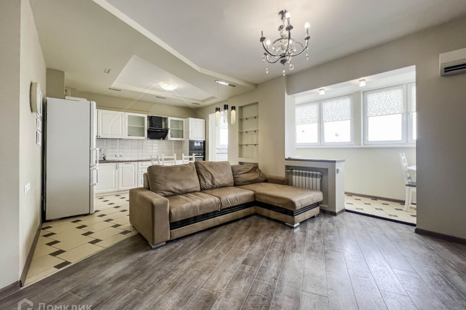 Сдаётся 3-комнатная квартира, 88 м²