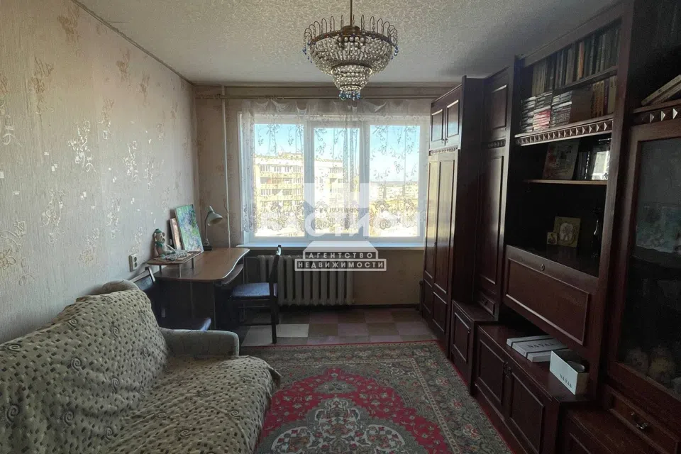 Продаётся 3-комнатная квартира, 60.5 м²