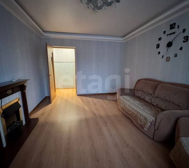 Продаётся 1-комнатная квартира, 35.3 м²