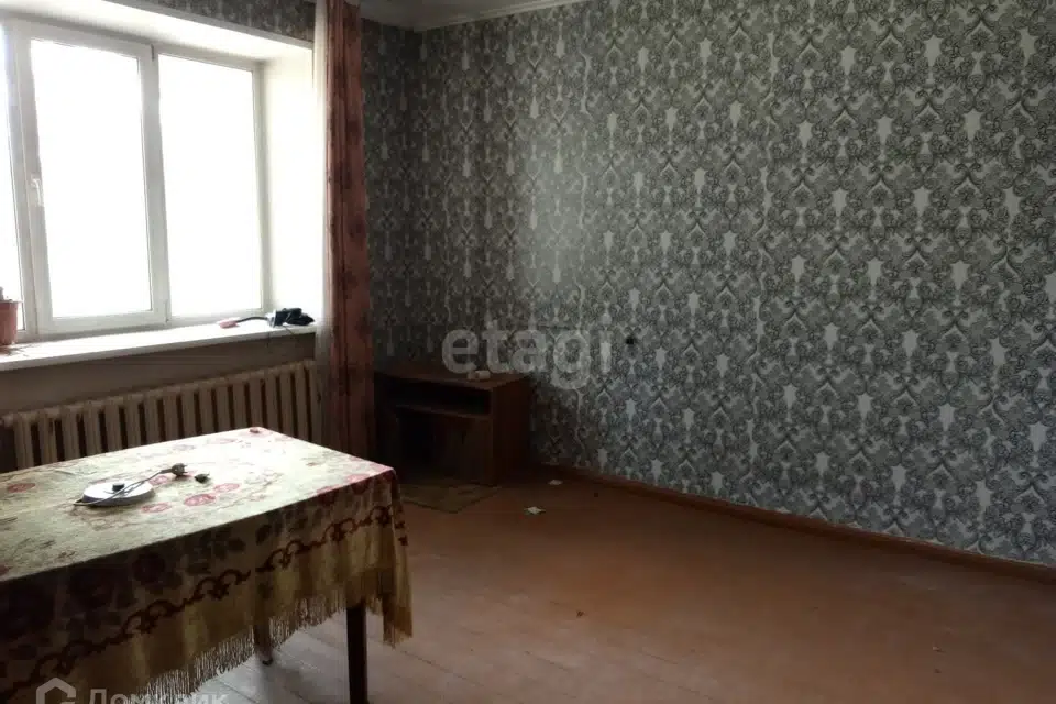 Продаётся 2-комнатная квартира, 63.3 м²