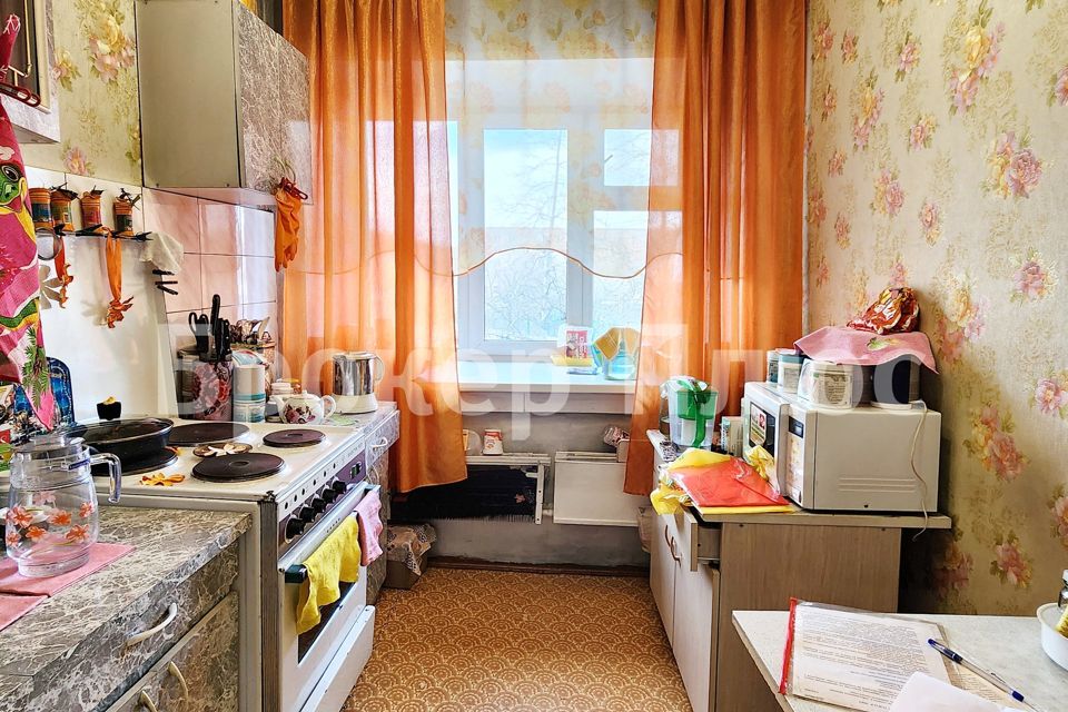 Продаётся 3-комнатная квартира, 63.7 м²