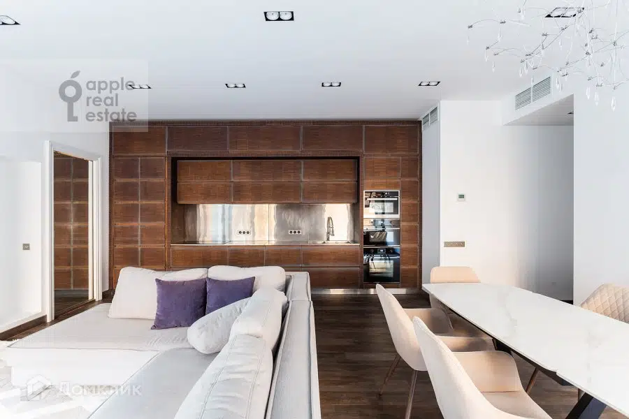 Продаётся 4-комнатная квартира, 126 м²