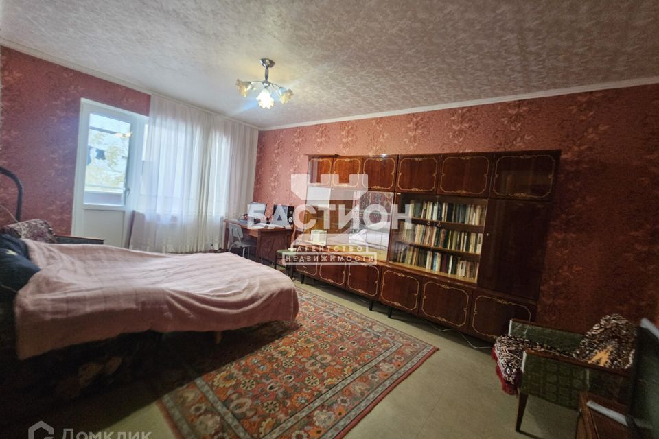 Продаётся 2-комнатная квартира, 55.5 м²